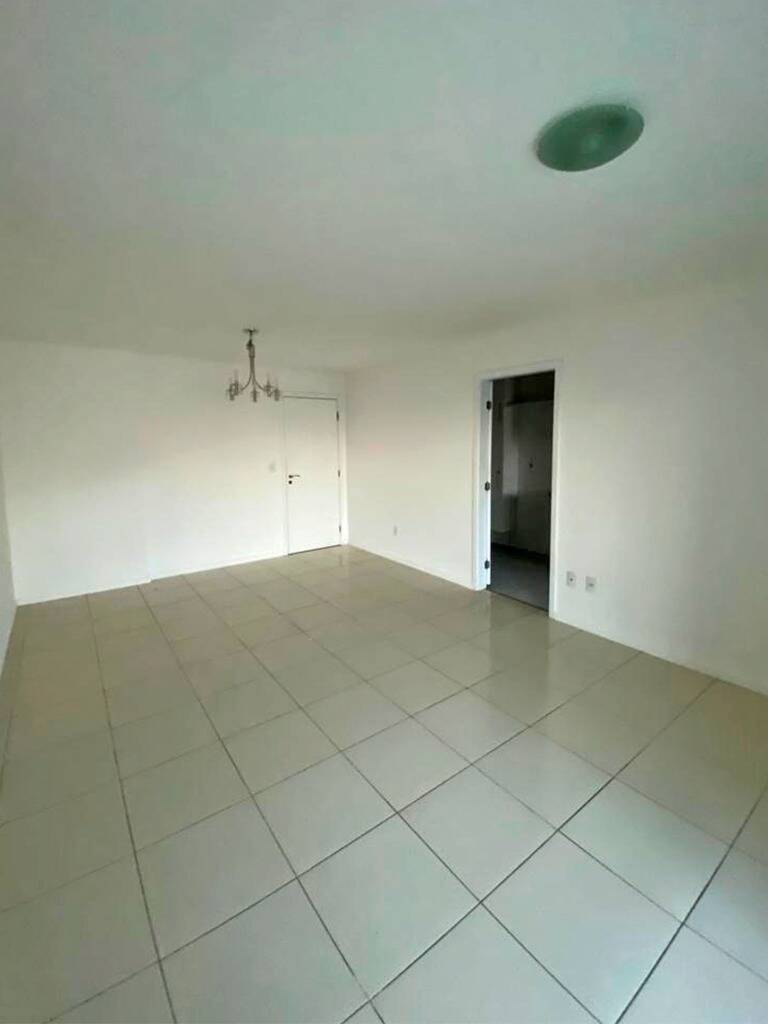 Apartamento à venda com 3 quartos, 102m² - Foto 10