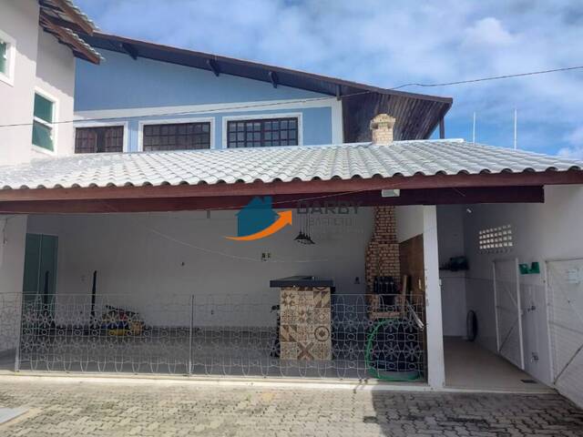 #1304 - Casa para Venda em Campos dos Goytacazes - RJ