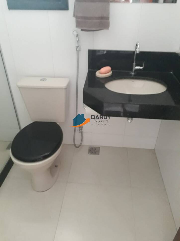 Casa à venda com 3 quartos, 220m² - Foto 10