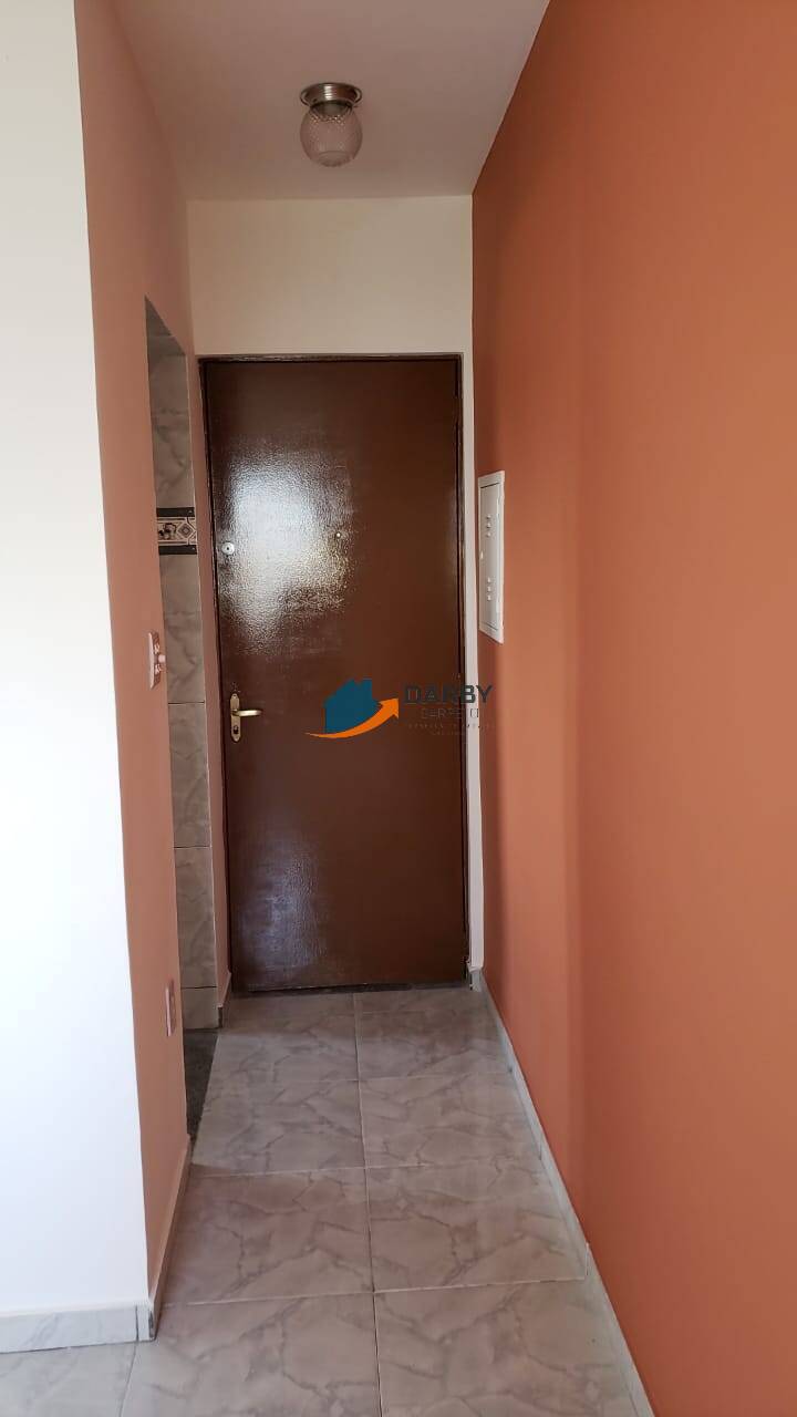 Apartamento à venda com 3 quartos, 64m² - Foto 4