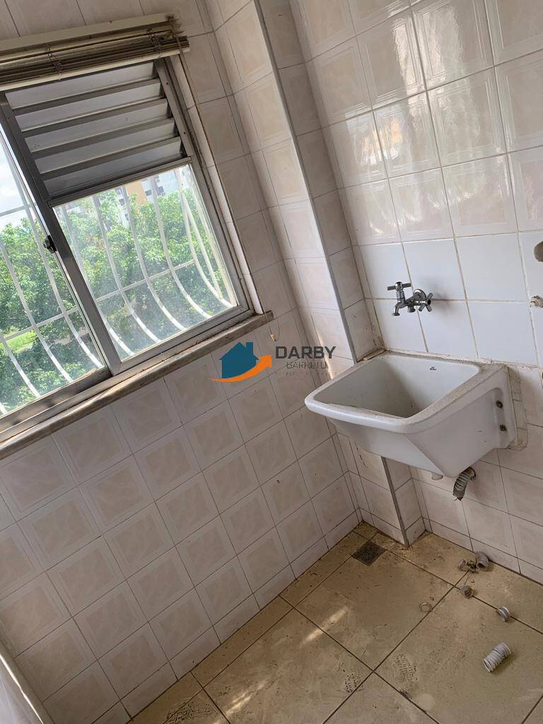 Apartamento à venda com 2 quartos, 55m² - Foto 9