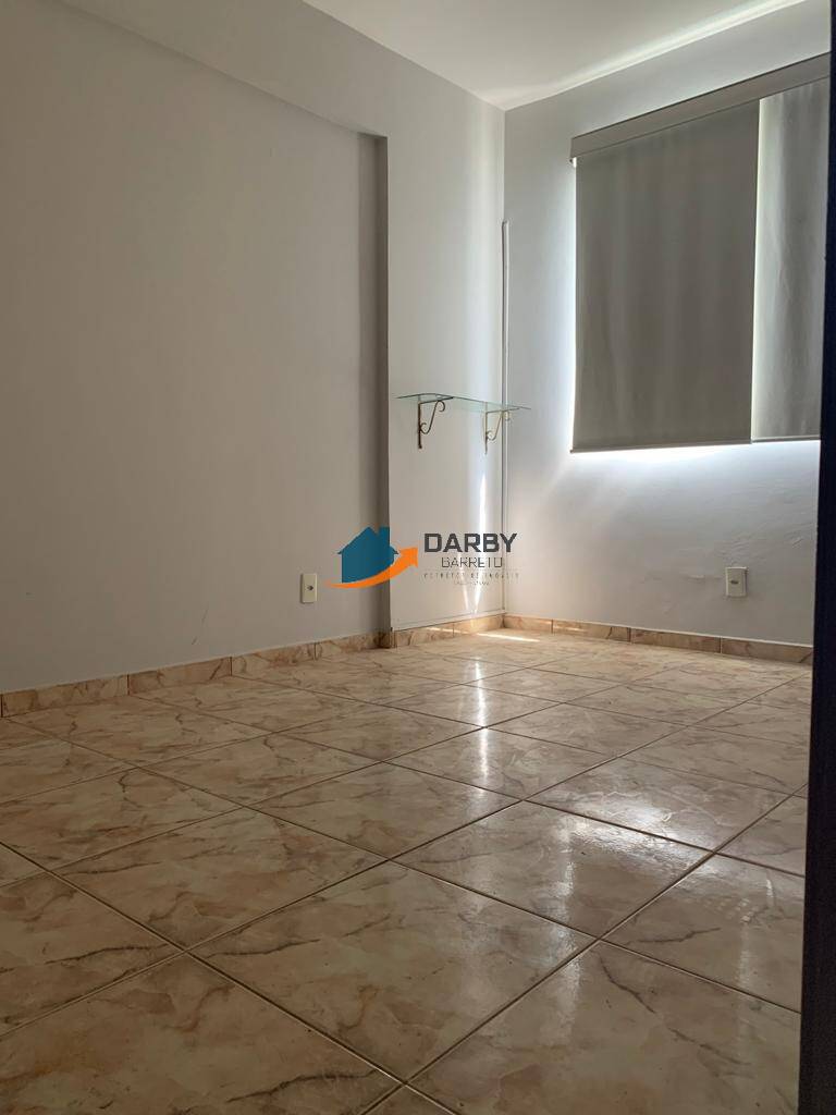 Apartamento à venda com 2 quartos, 55m² - Foto 3