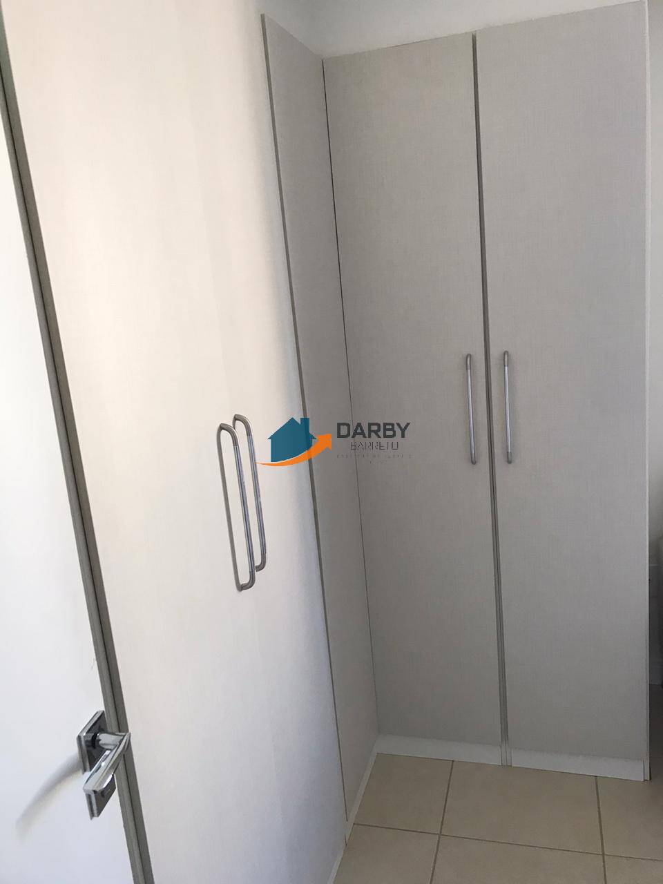 Apartamento à venda com 2 quartos, 70m² - Foto 7