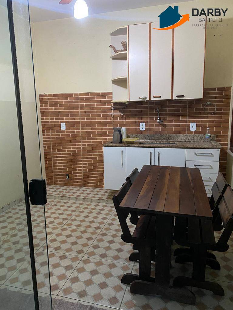 Casa à venda com 4 quartos, 219m² - Foto 14