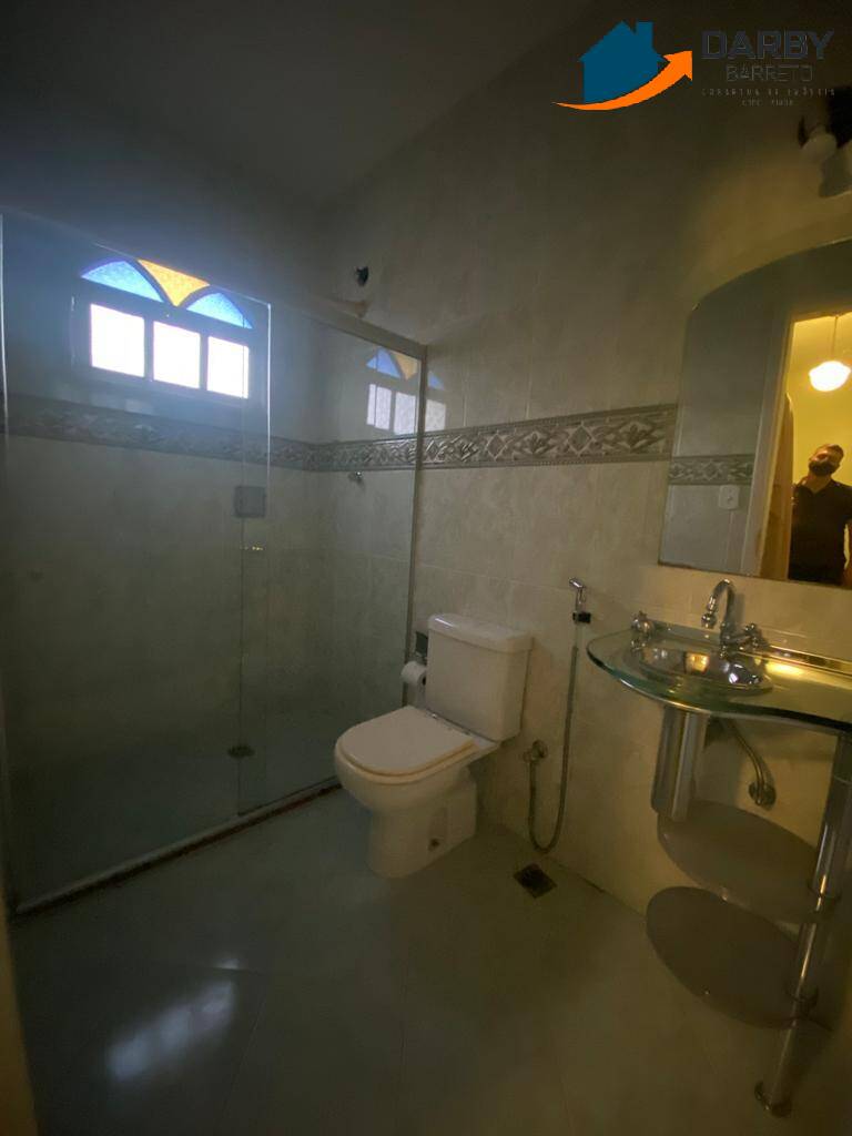 Casa à venda com 4 quartos, 219m² - Foto 15