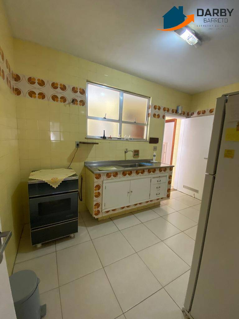 Apartamento à venda com 3 quartos, 130m² - Foto 7