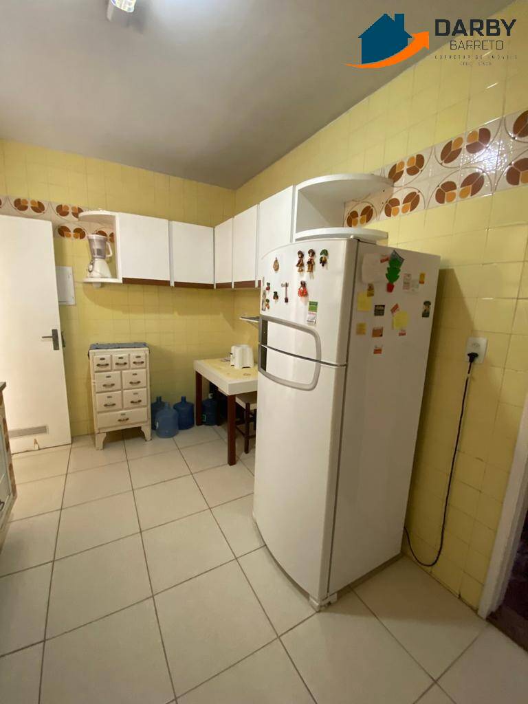 Apartamento à venda com 3 quartos, 130m² - Foto 6