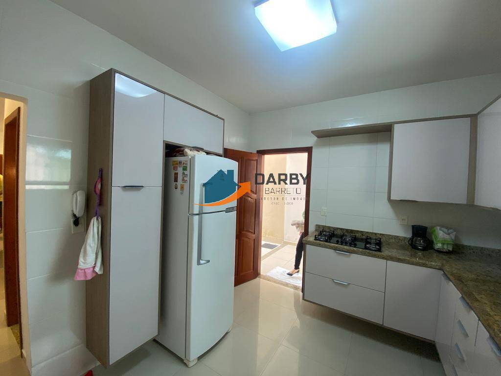 Casa à venda com 3 quartos, 116m² - Foto 11