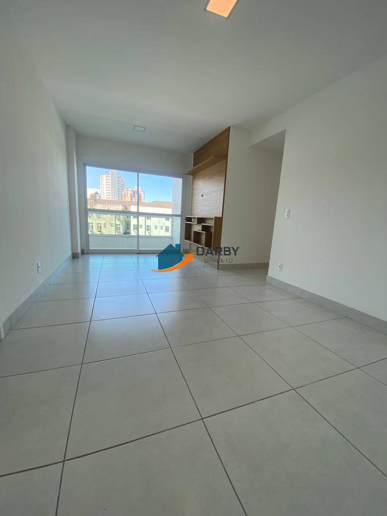 Apartamento à venda com 2 quartos, 79m² - Foto 2