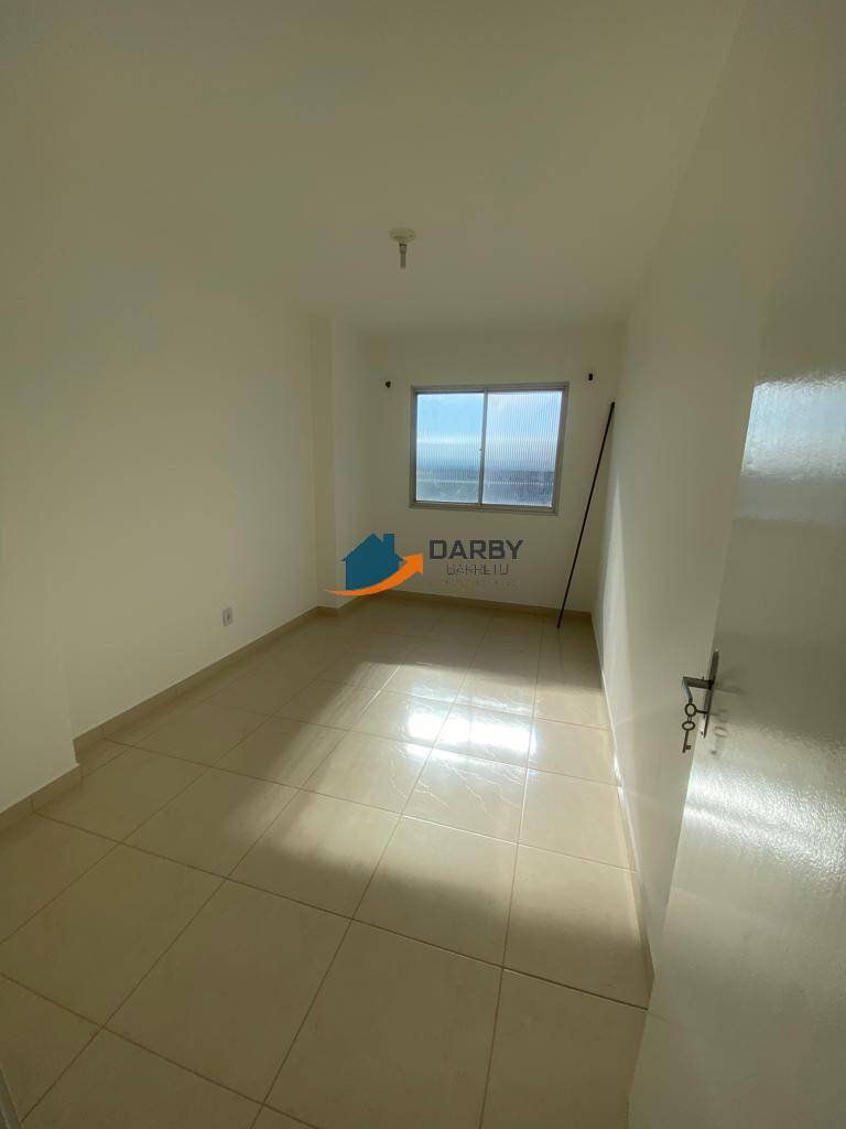 Apartamento à venda com 2 quartos, 85m² - Foto 2