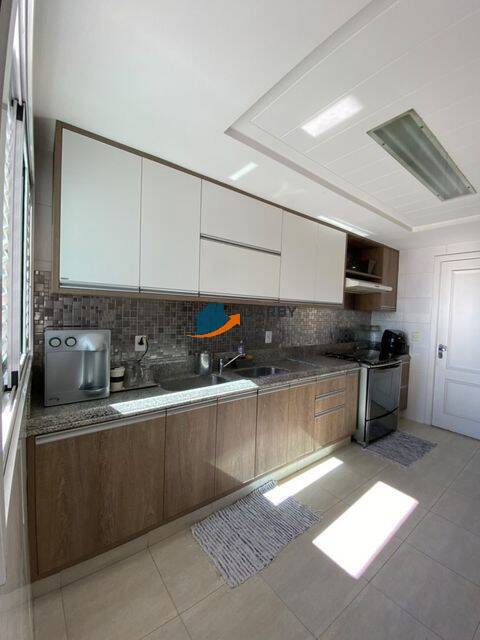 Apartamento à venda com 3 quartos, 169m² - Foto 16