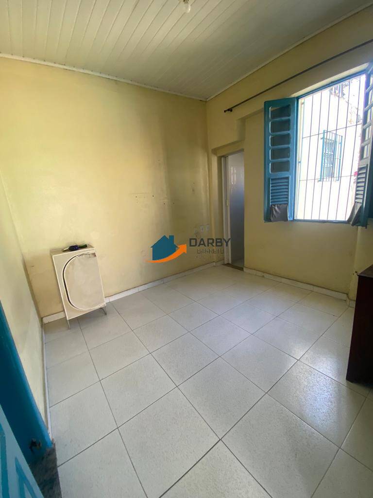 Casa à venda com 3 quartos, 98m² - Foto 8