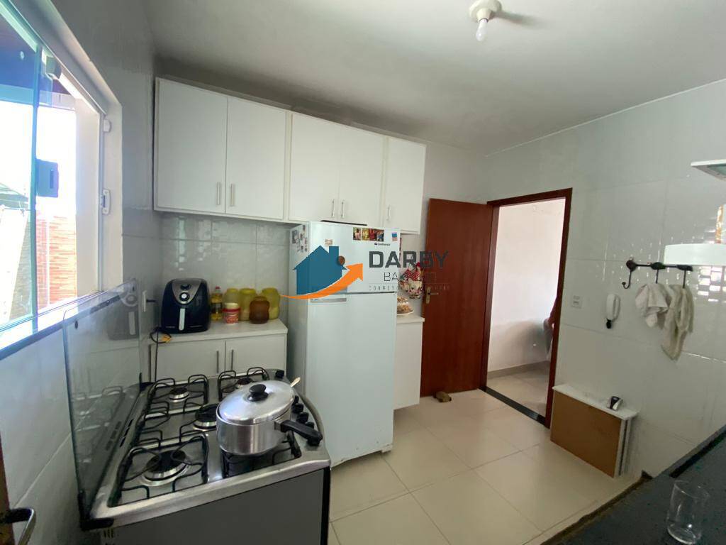 Casa à venda com 2 quartos, 140m² - Foto 6