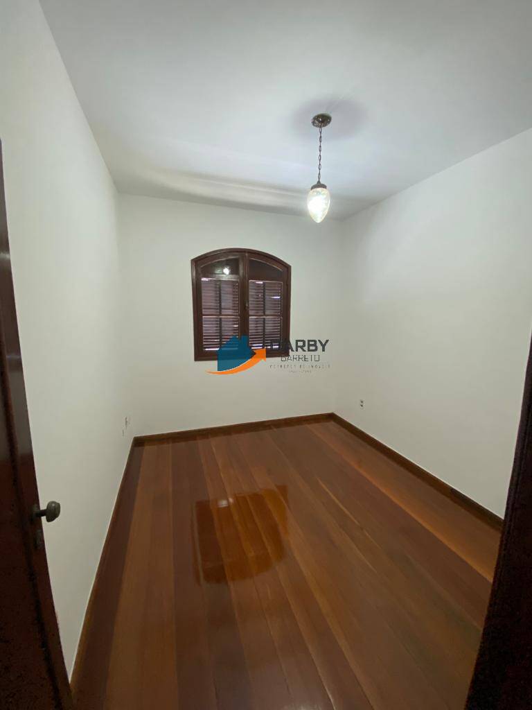 Casa à venda com 3 quartos, 195m² - Foto 6