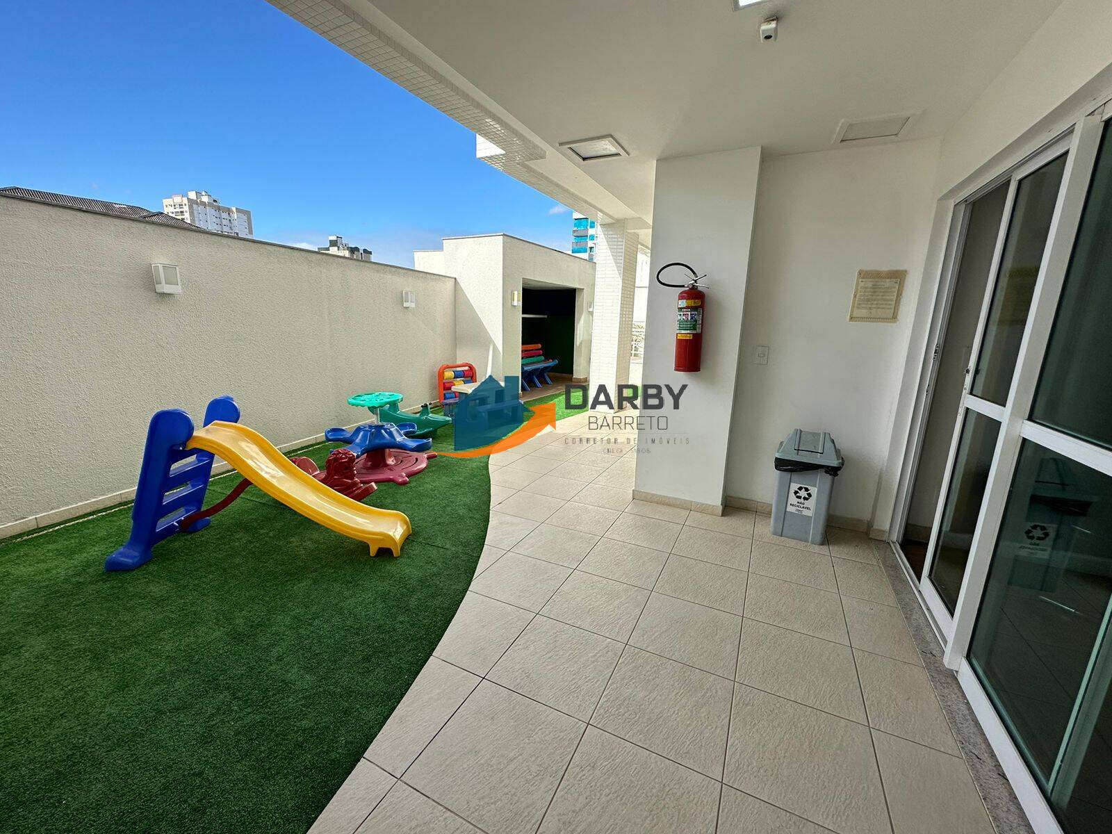 Apartamento à venda com 2 quartos, 80m² - Foto 10