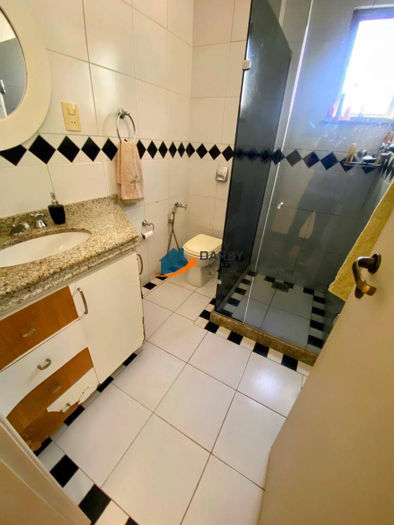 Apartamento à venda com 3 quartos, 125m² - Foto 9