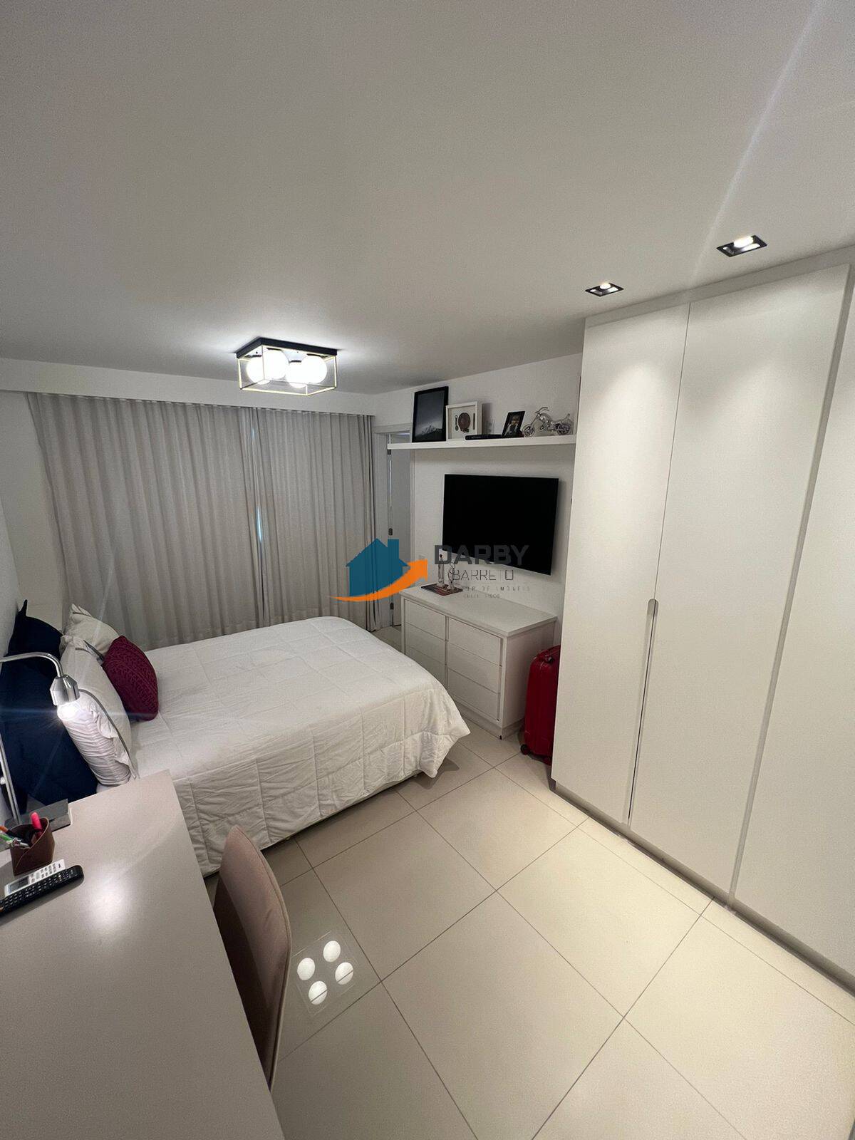 Apartamento à venda com 3 quartos, 115m² - Foto 8