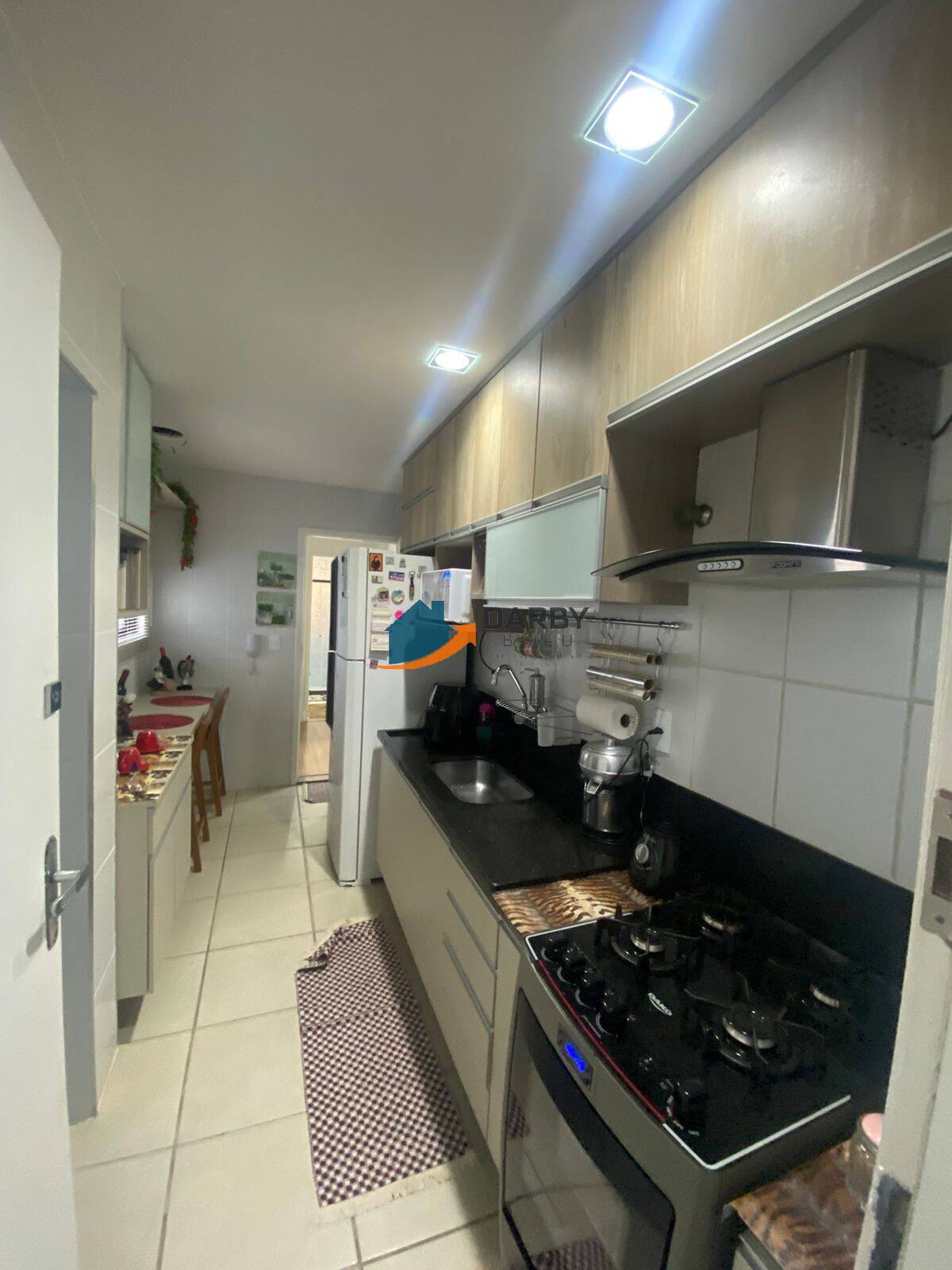 Apartamento à venda com 2 quartos, 75m² - Foto 8