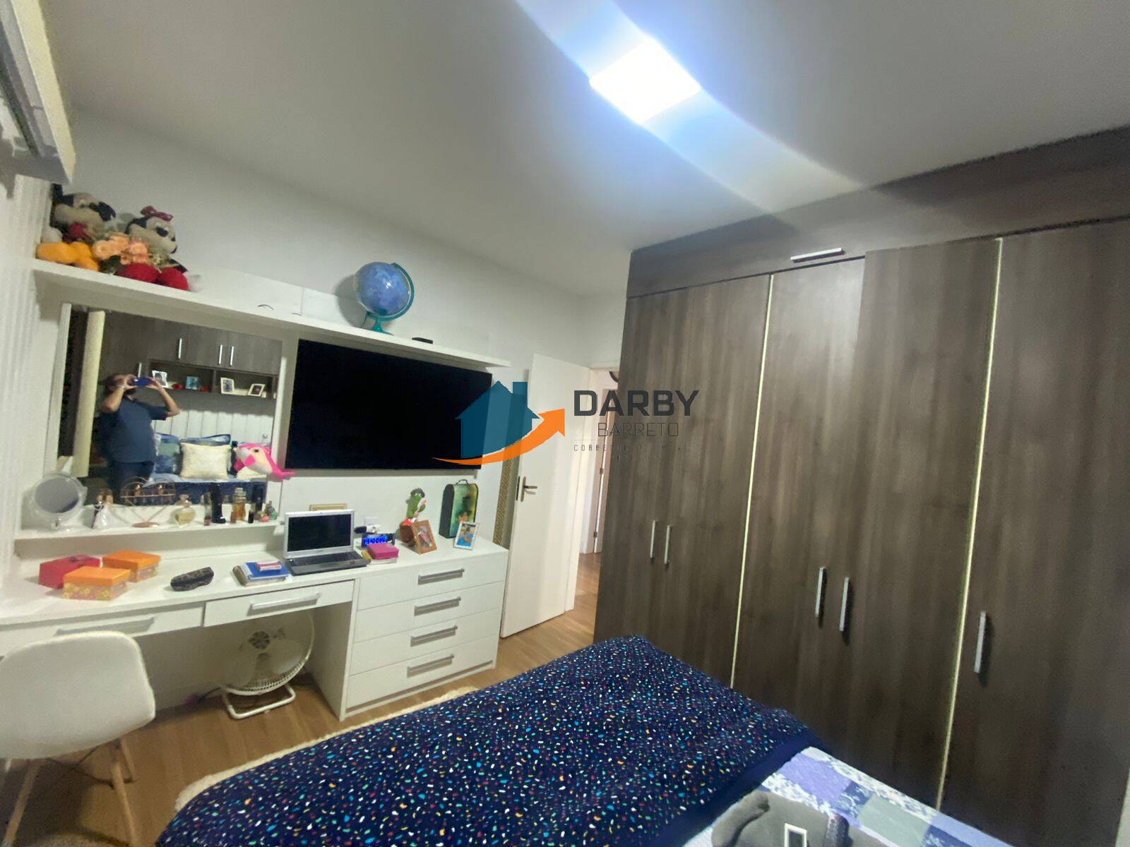 Apartamento à venda com 2 quartos, 75m² - Foto 11