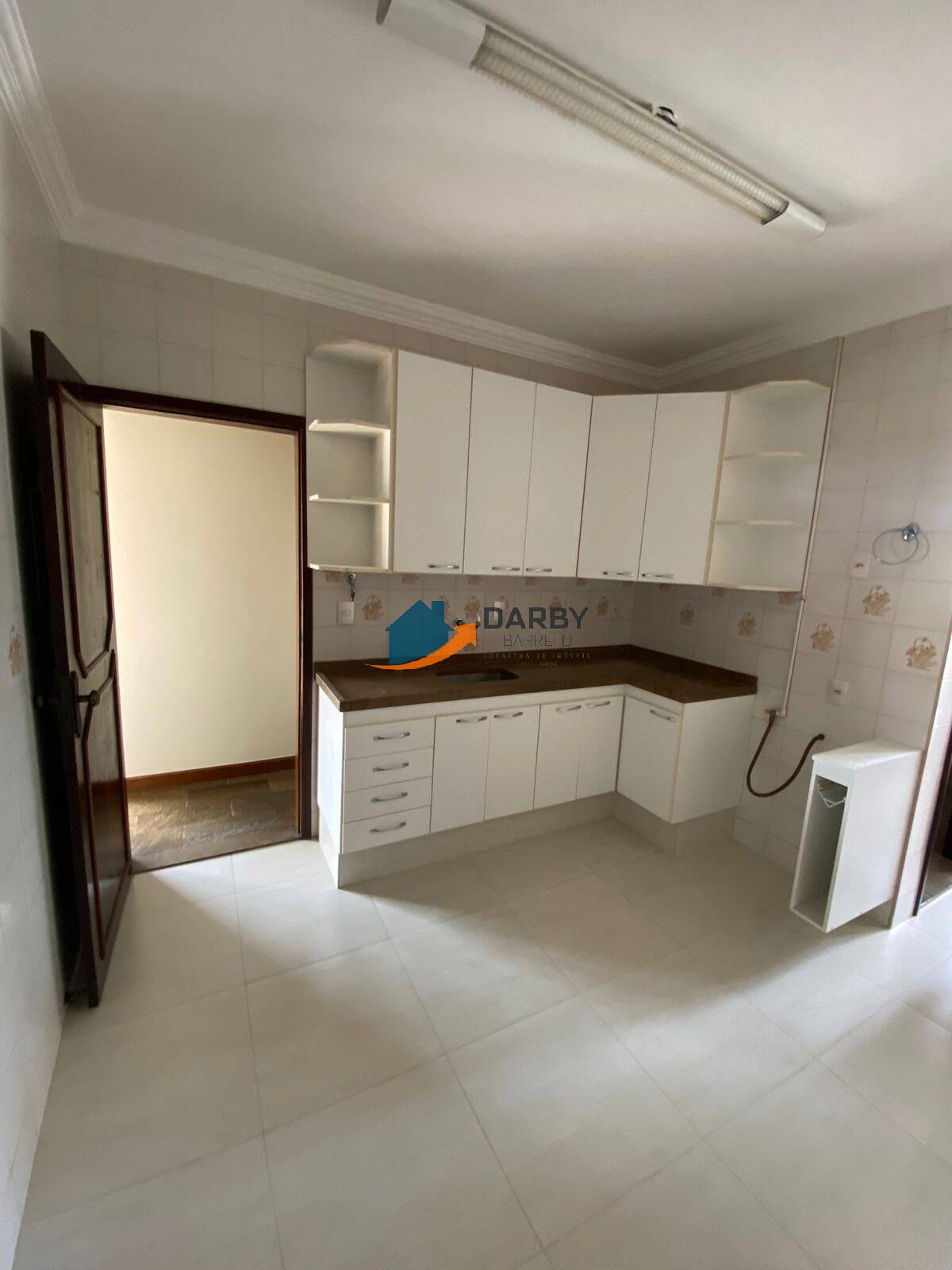 Apartamento à venda com 2 quartos, 100m² - Foto 12