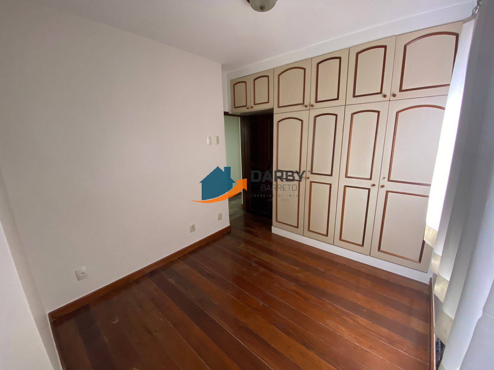 Apartamento à venda com 2 quartos, 100m² - Foto 8