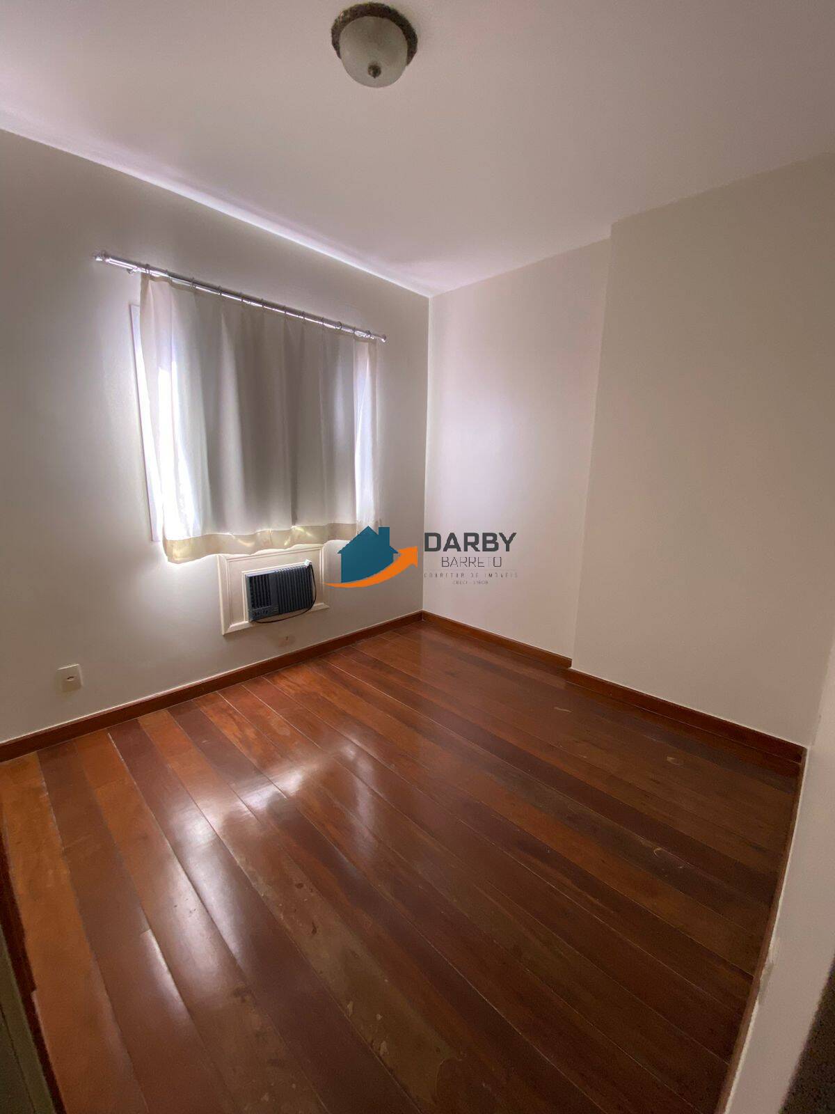 Apartamento à venda com 2 quartos, 100m² - Foto 9