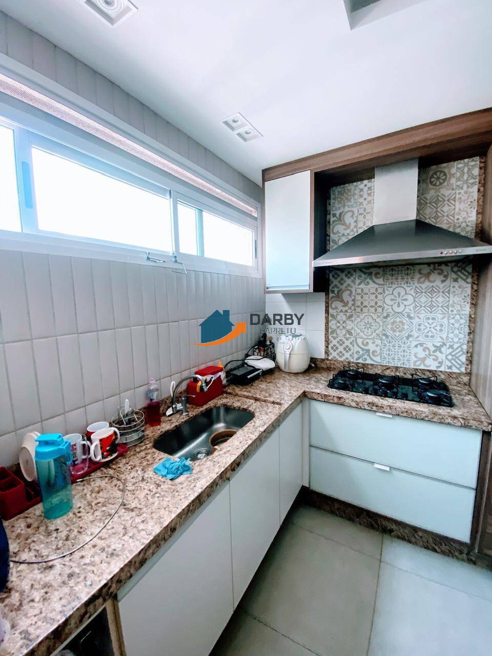 Apartamento à venda com 3 quartos, 110m² - Foto 18