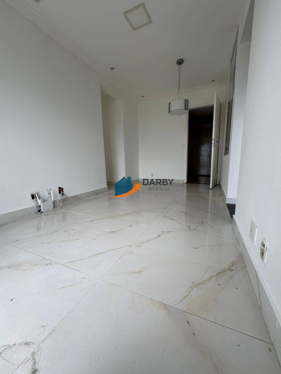 Apartamento à venda com 2 quartos, 55m² - Foto 3