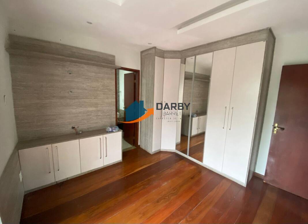 Apartamento à venda com 3 quartos, 136m² - Foto 4