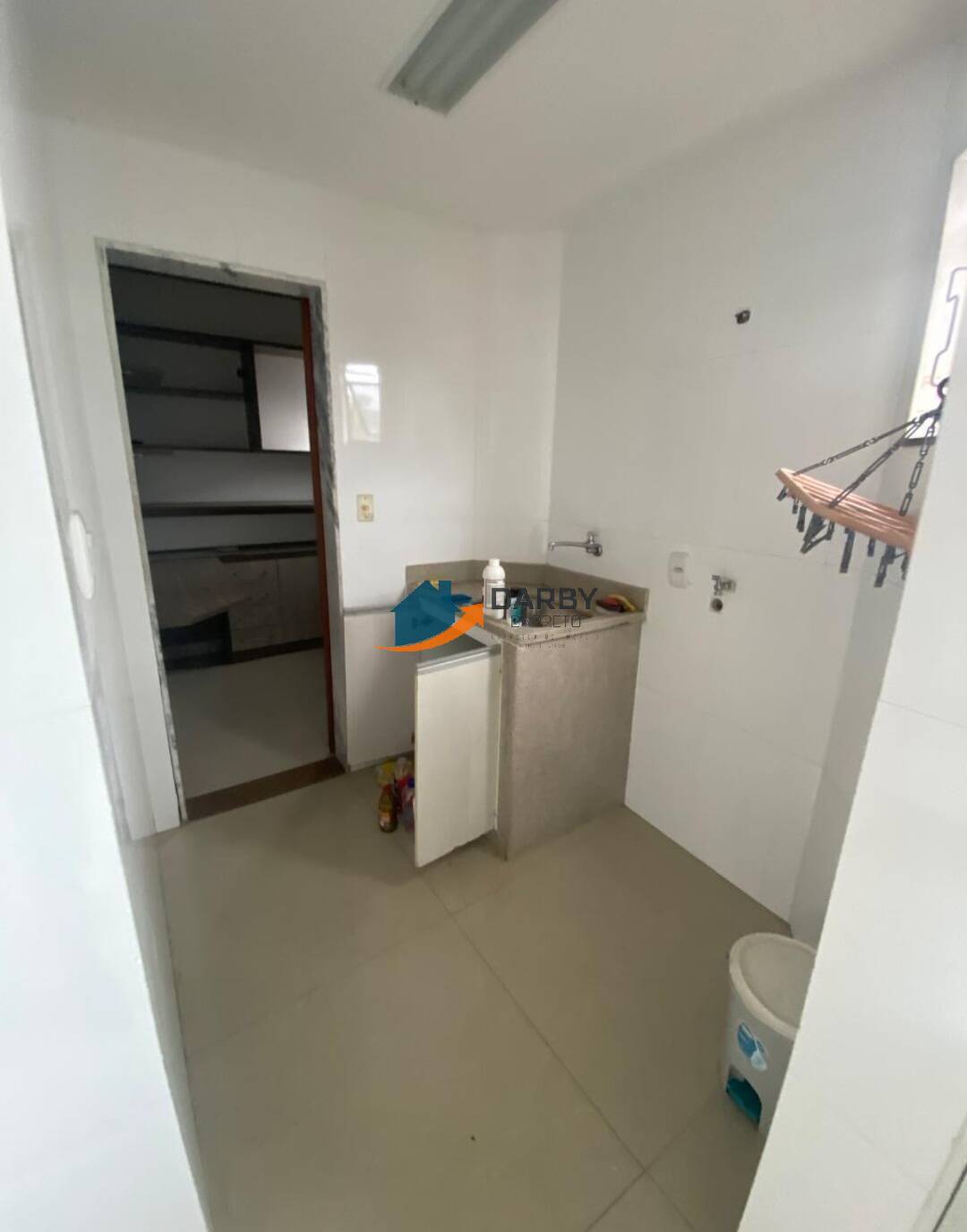 Apartamento à venda com 3 quartos, 136m² - Foto 9