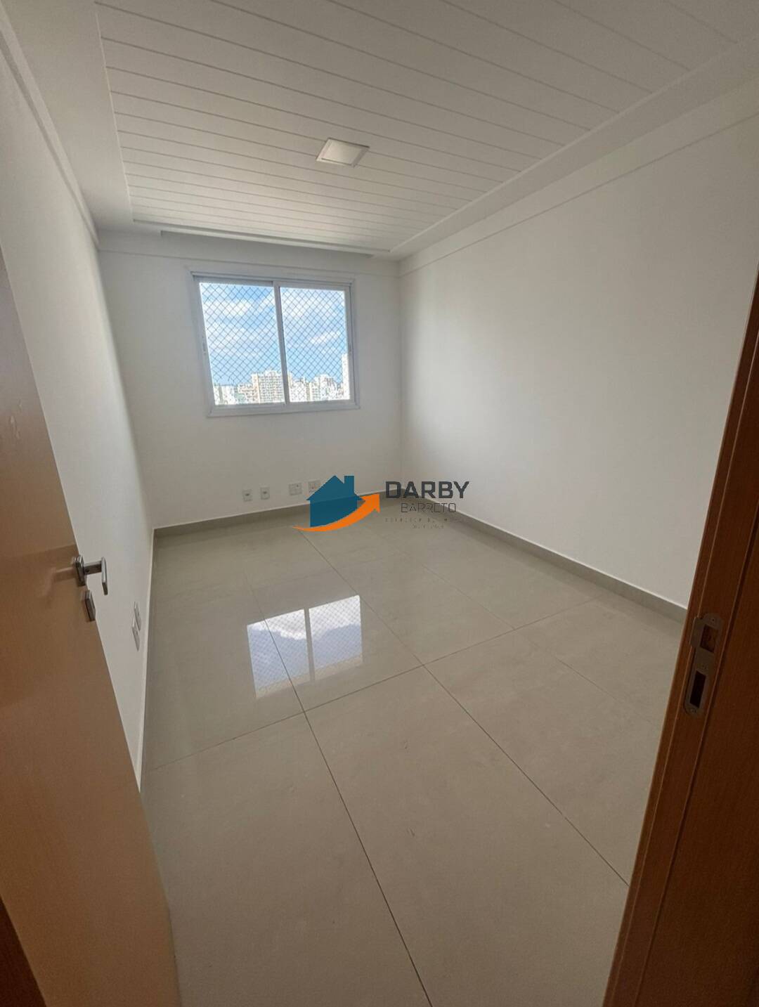 Apartamento à venda com 3 quartos, 105m² - Foto 6