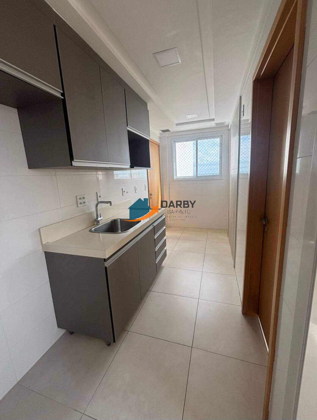 Apartamento à venda com 3 quartos, 105m² - Foto 12