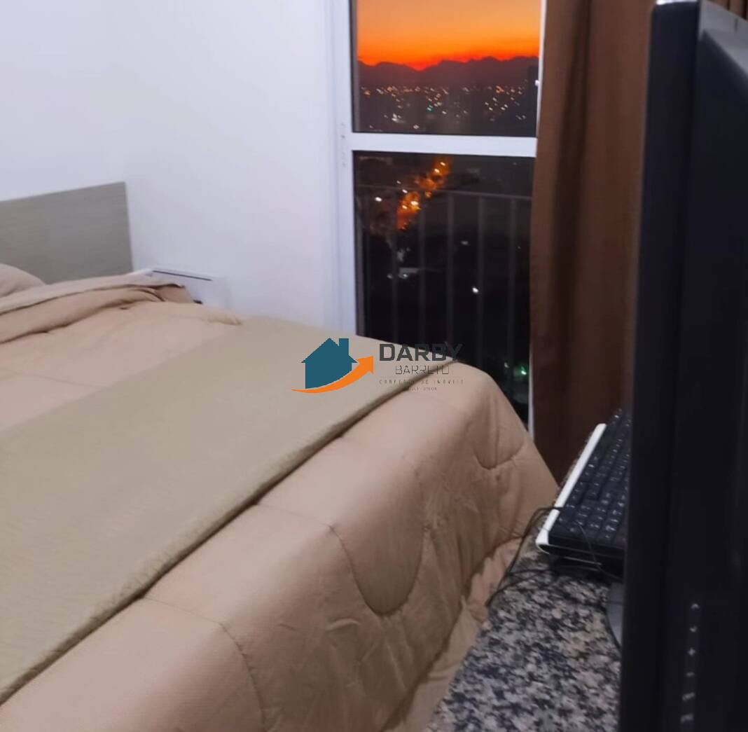 Apartamento à venda com 3 quartos, 72m² - Foto 2