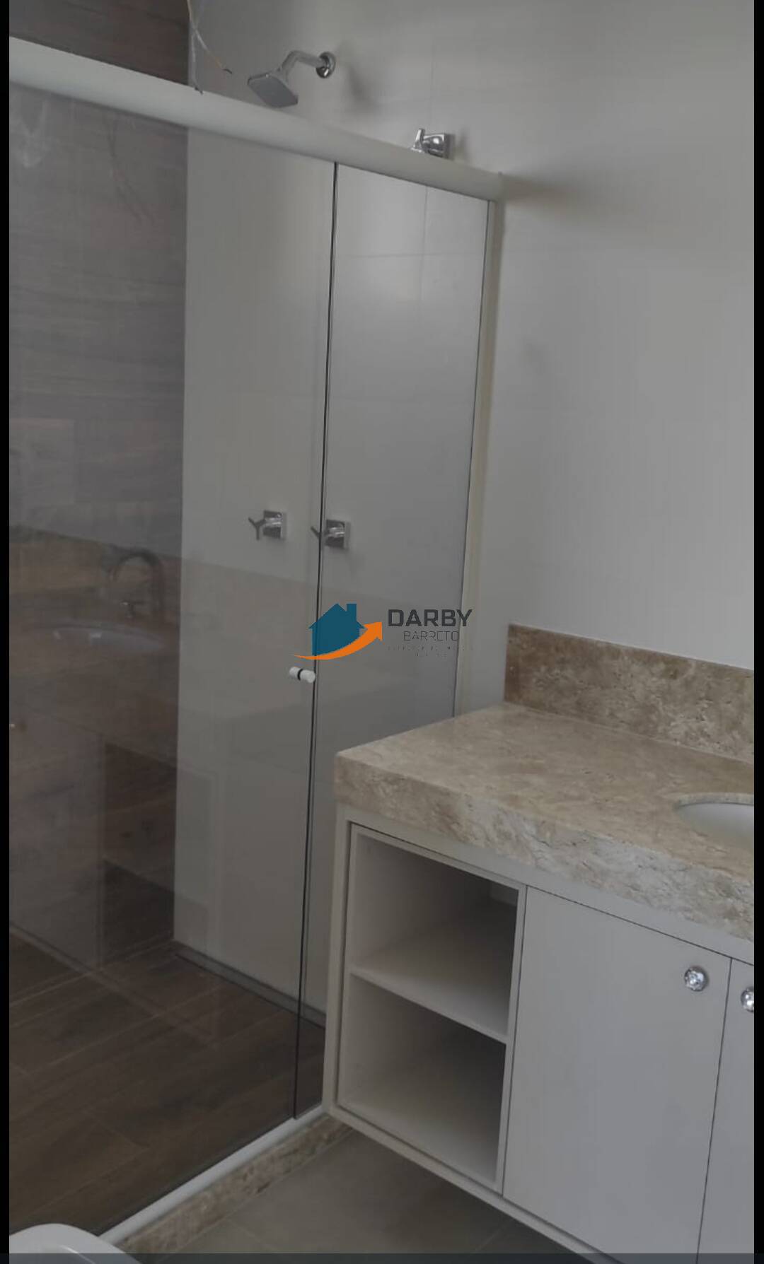 Apartamento à venda com 2 quartos, 75m² - Foto 2