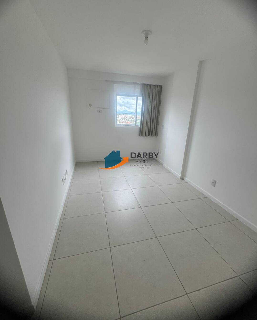 Apartamento à venda com 2 quartos, 68m² - Foto 4