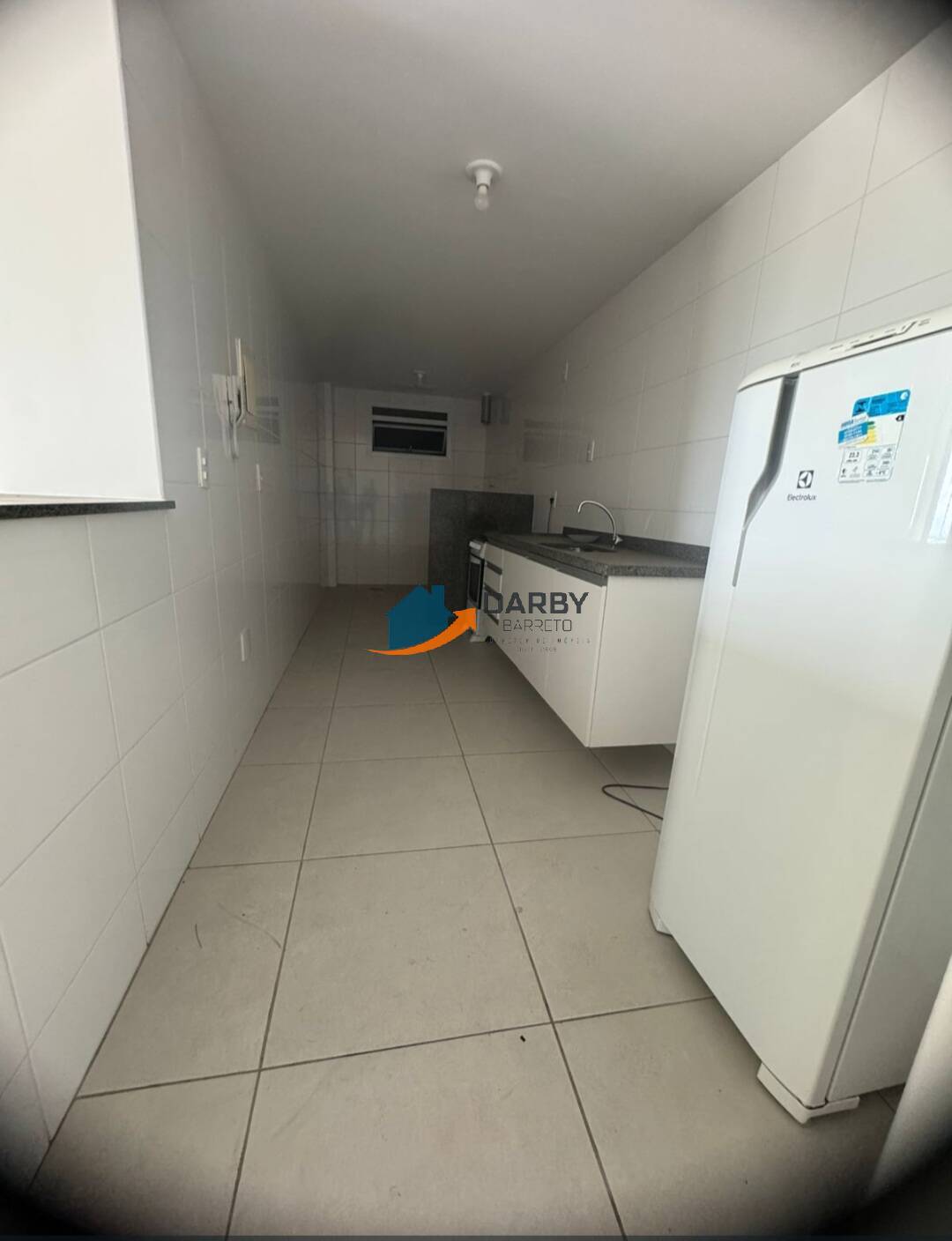 Apartamento à venda com 2 quartos, 68m² - Foto 8