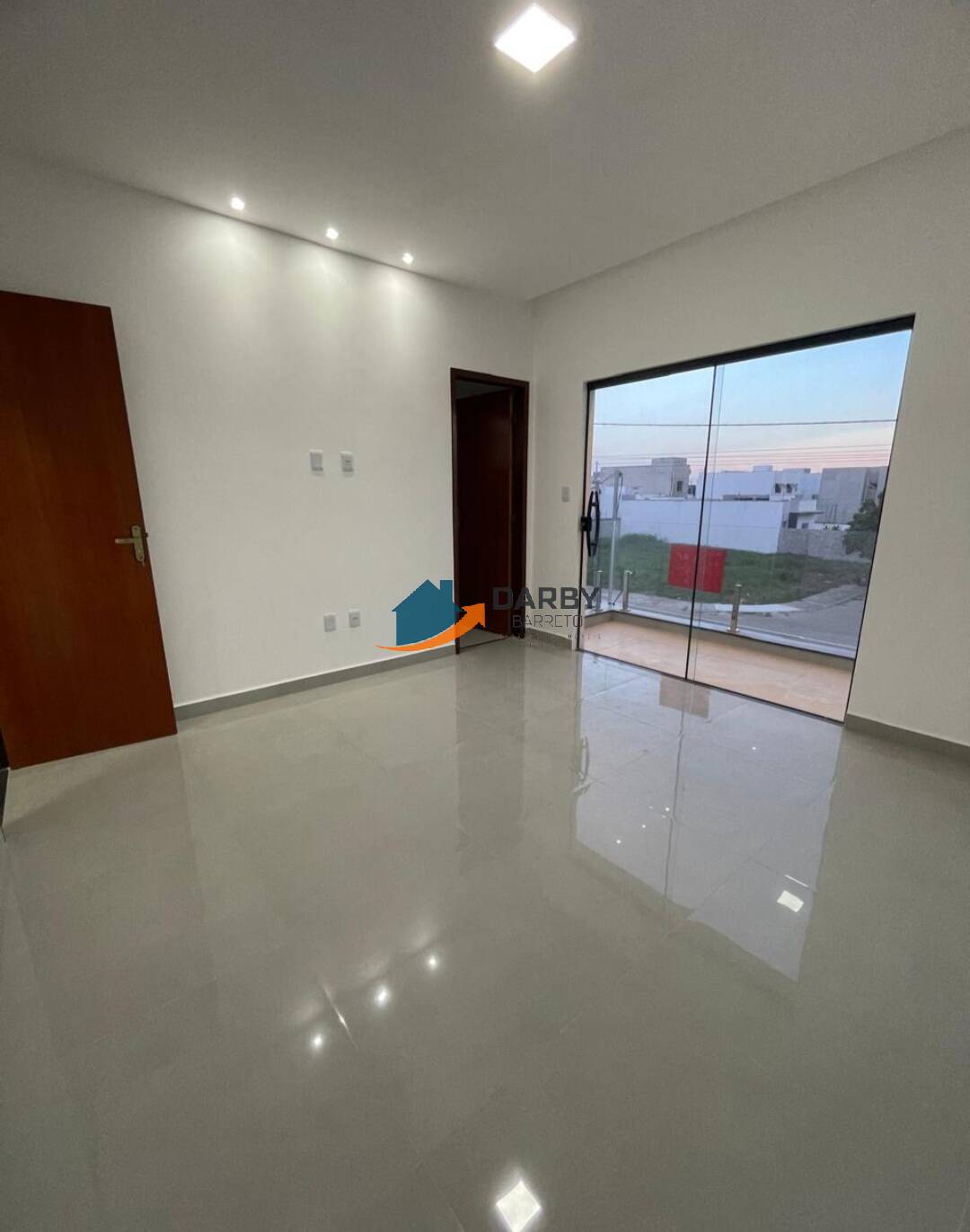 Casa à venda com 3 quartos, 127m² - Foto 4