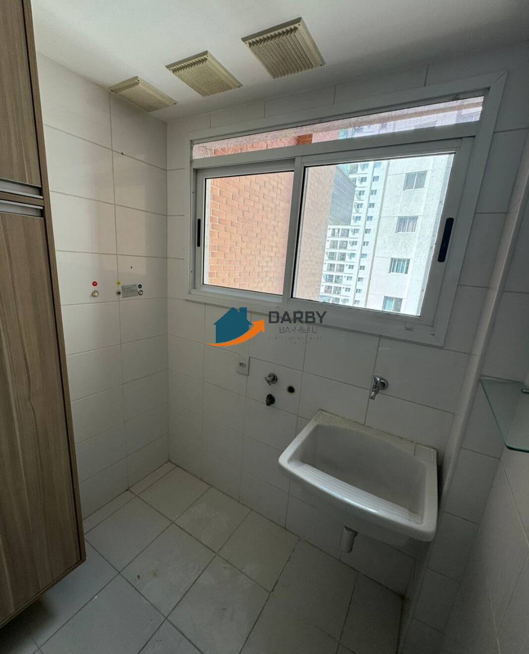 Apartamento à venda com 2 quartos, 72m² - Foto 9