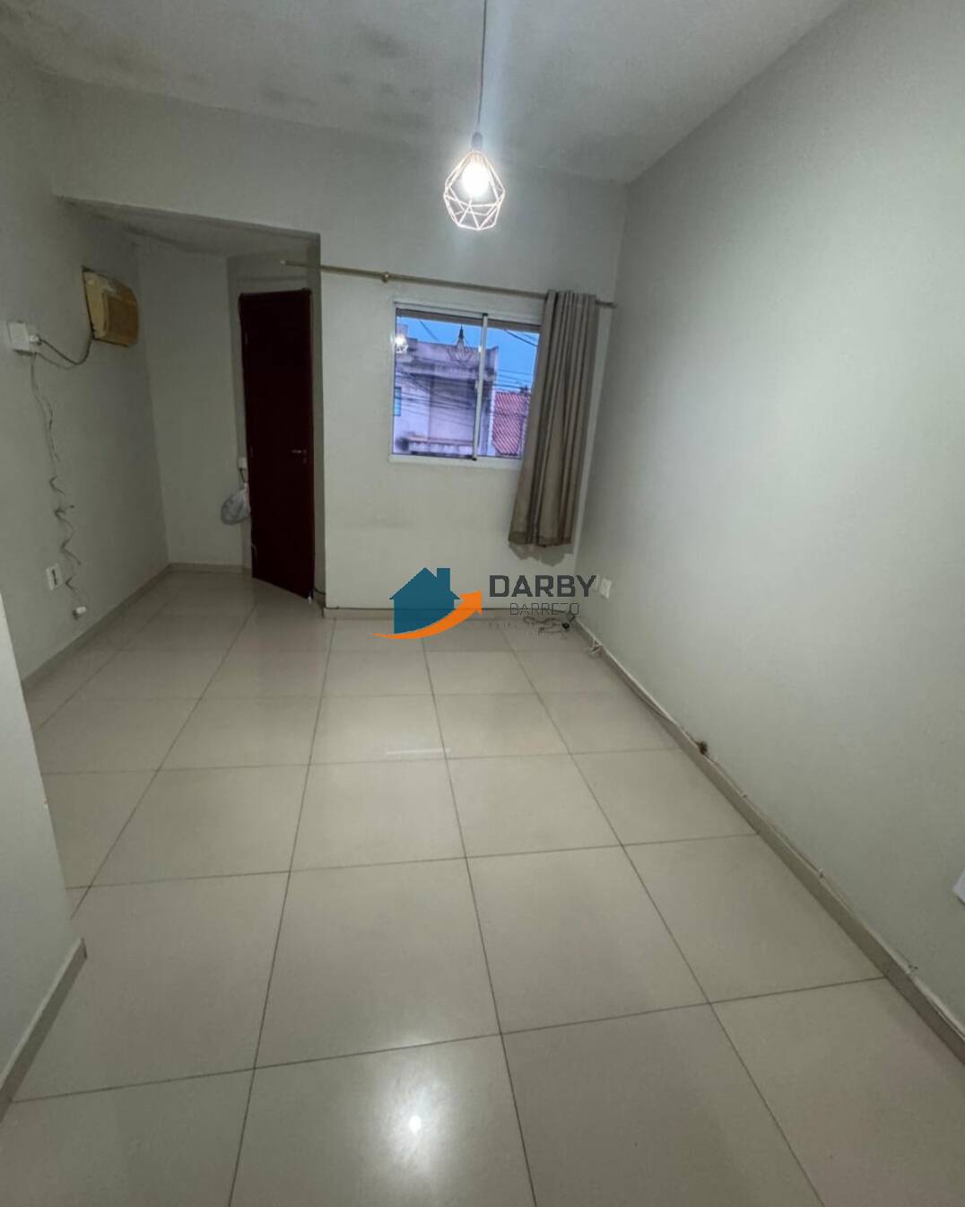 Casa para alugar com 2 quartos, 90m² - Foto 2