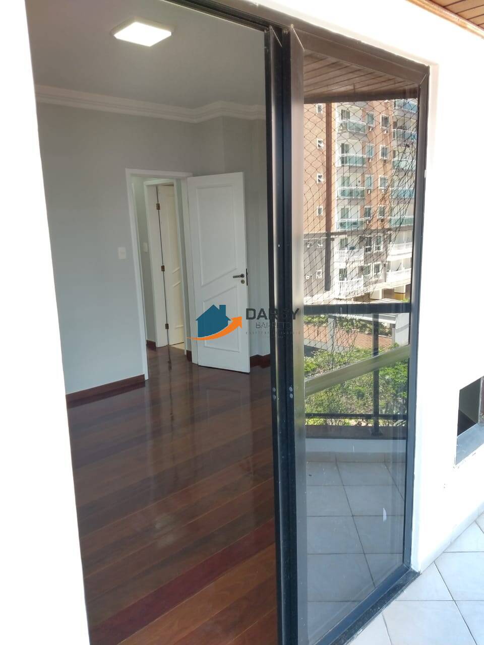 Apartamento à venda com 3 quartos, 132m² - Foto 13