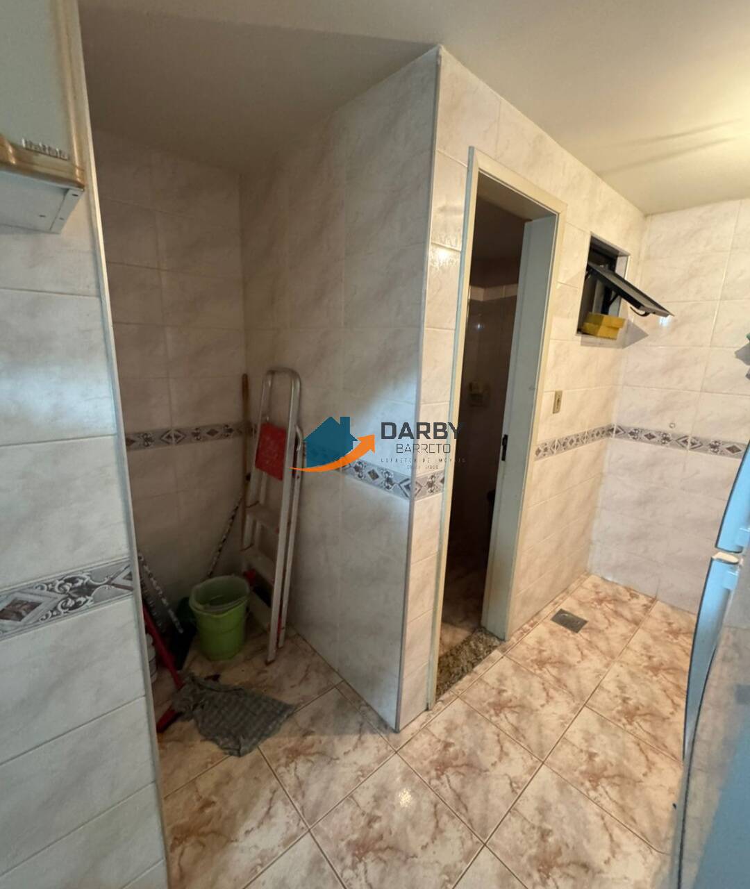 Apartamento à venda com 3 quartos, 97m² - Foto 11