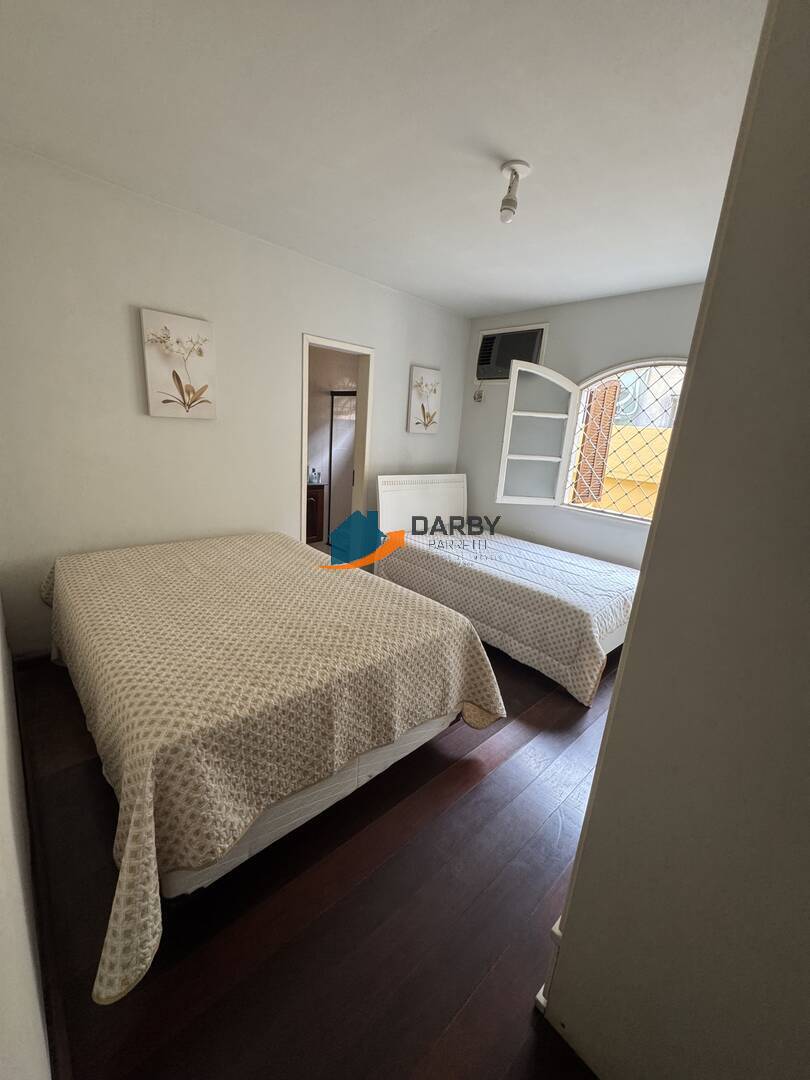 Casa à venda com 3 quartos, 360m² - Foto 6