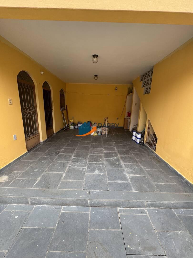 Casa à venda com 3 quartos, 360m² - Foto 14