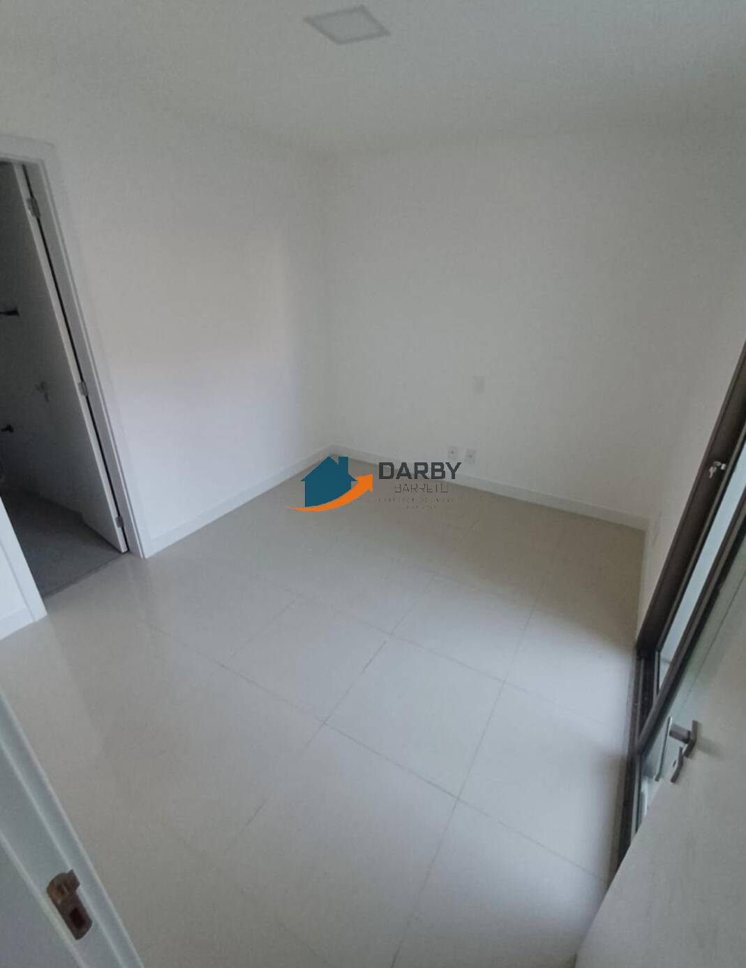 Apartamento à venda com 3 quartos, 115m² - Foto 6