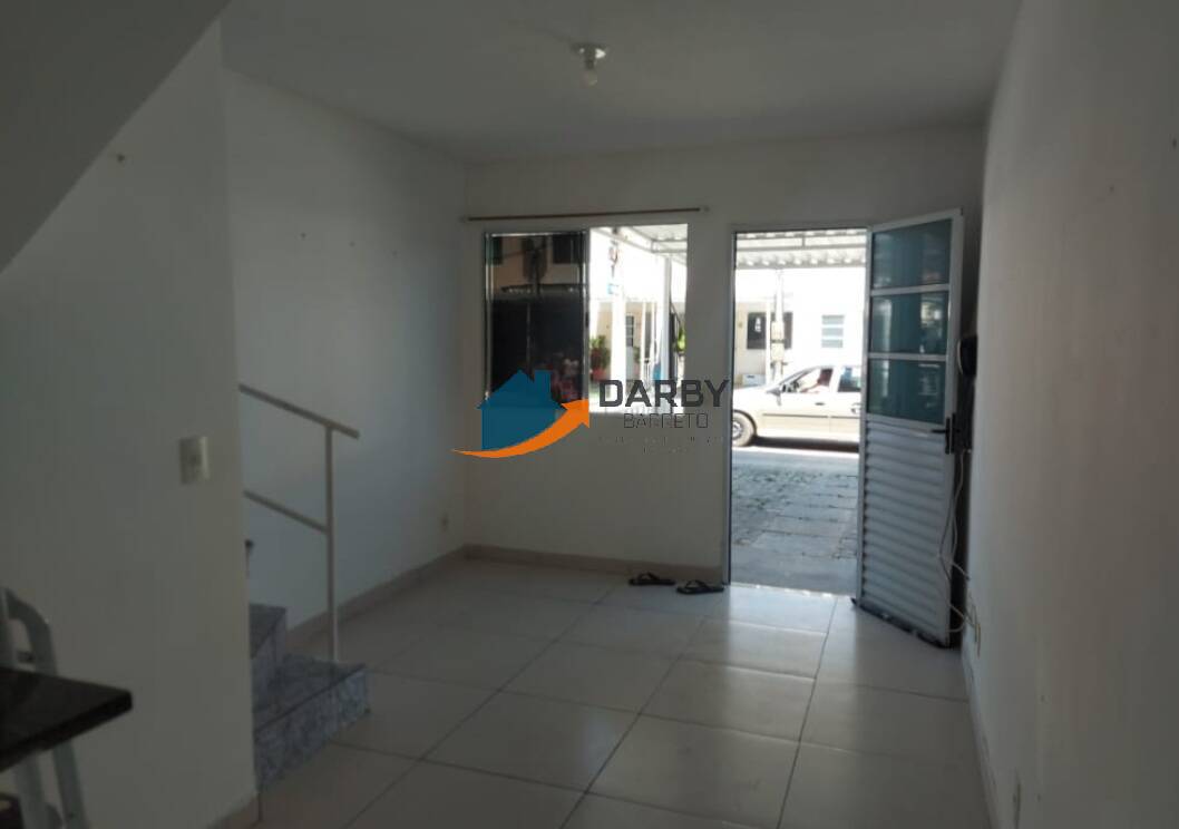 Apartamento à venda com 2 quartos, 70m² - Foto 3