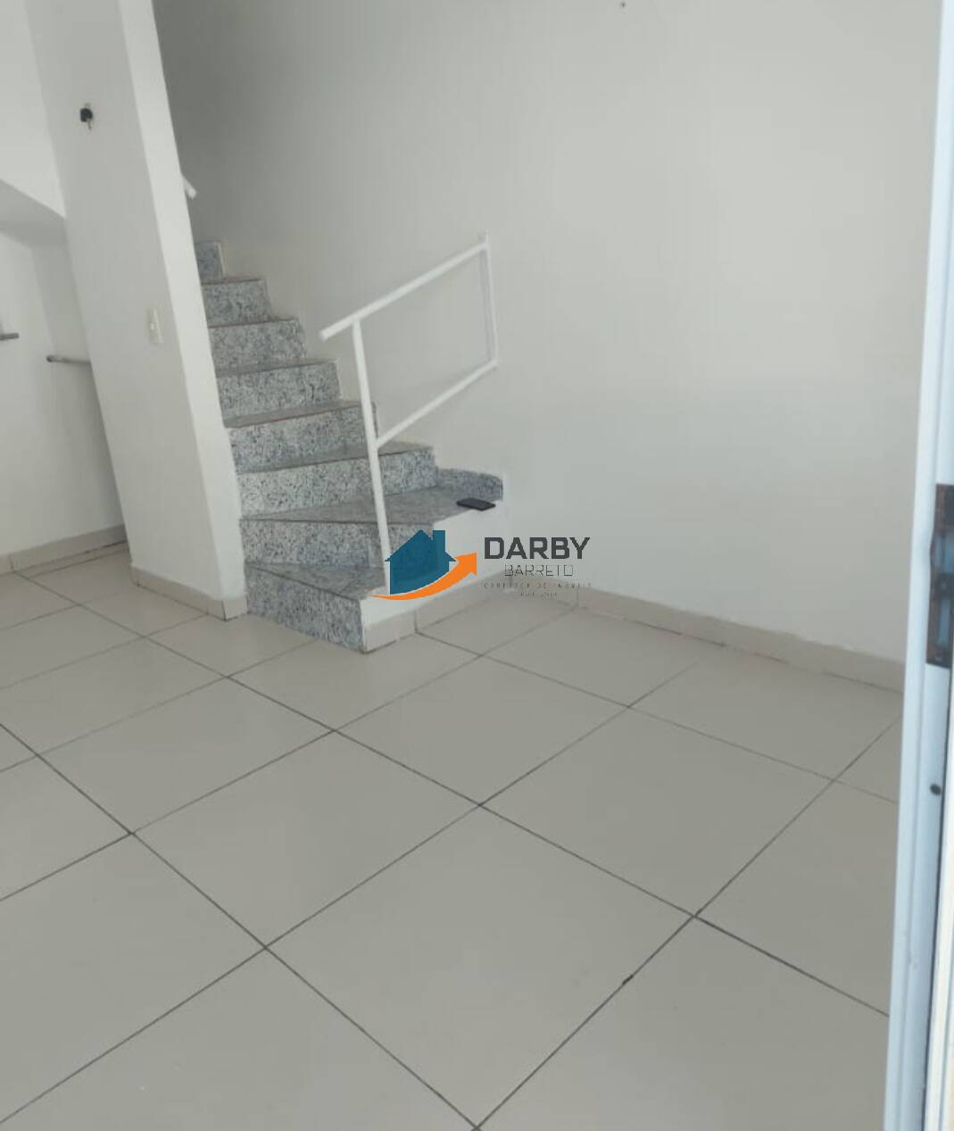 Apartamento à venda com 2 quartos, 70m² - Foto 6