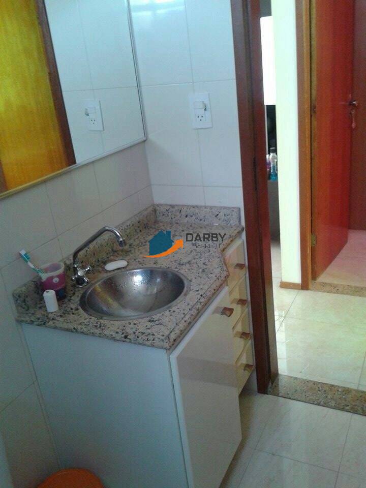 Apartamento à venda com 2 quartos, 60m² - Foto 7