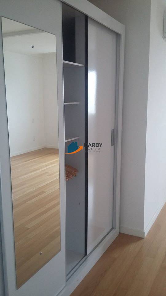 Apartamento à venda com 4 quartos, 200m² - Foto 14